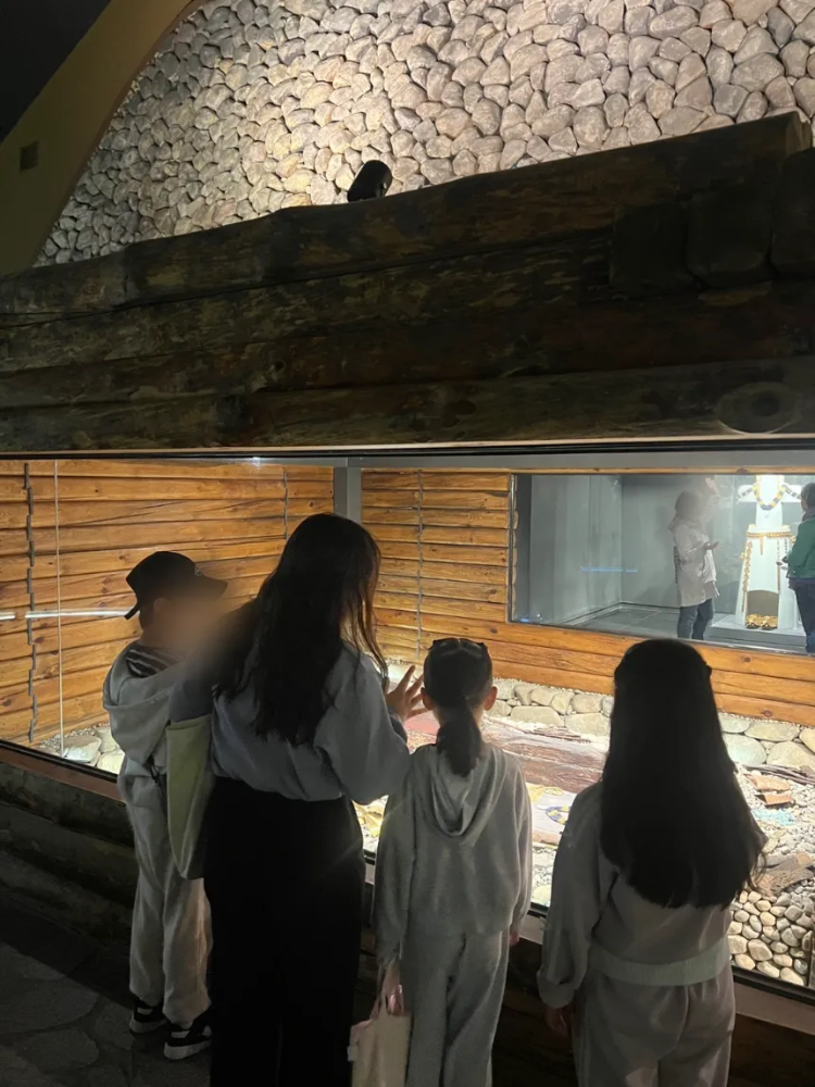 경주 대릉원 초등역사체험 어린이 역사 고고미술사학 도슨트 투어 연표 만들기 주말 경주여행 by 고미선생 - 상세 이미지 4