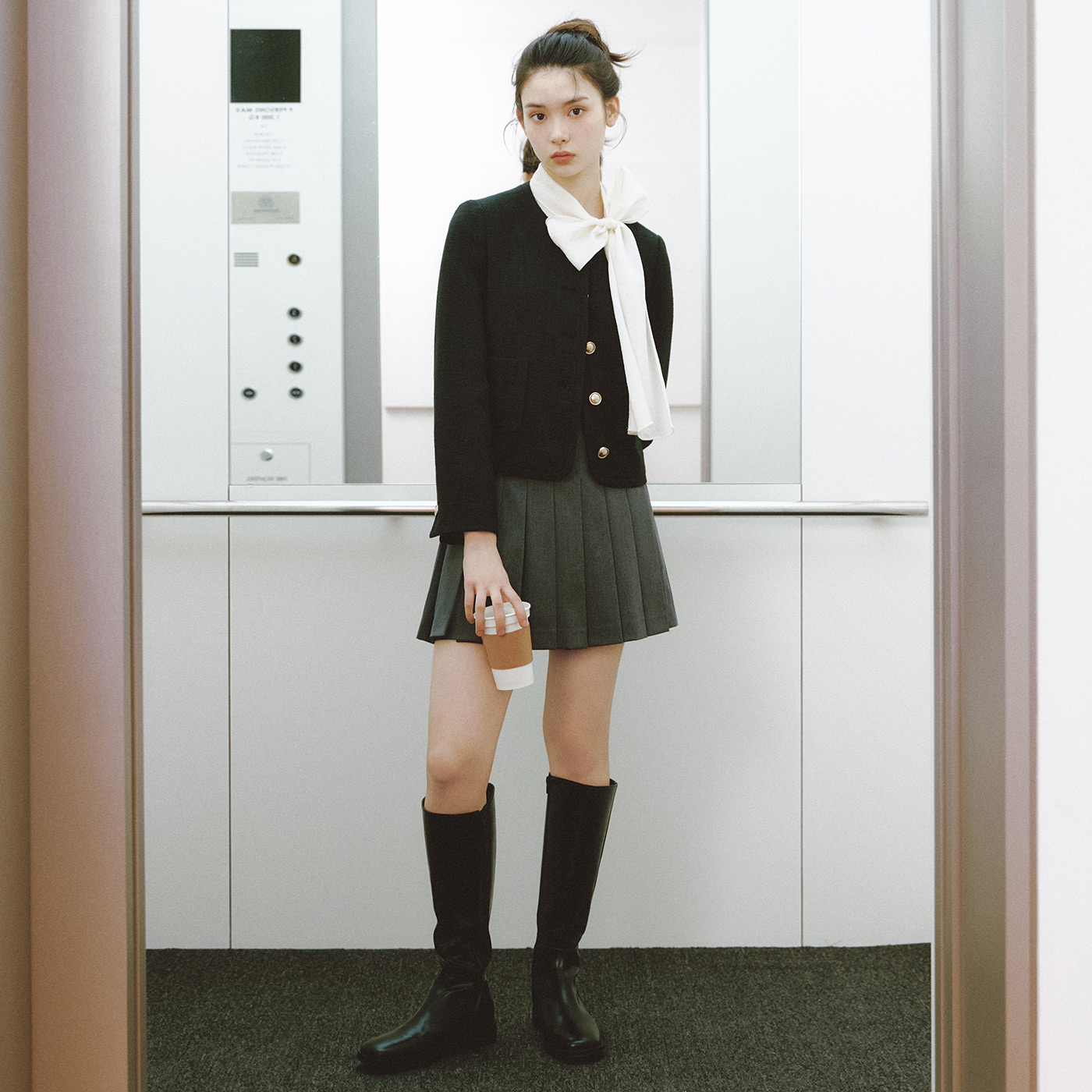 로엠 플리츠 미니 스커트 RMWHF12RT1