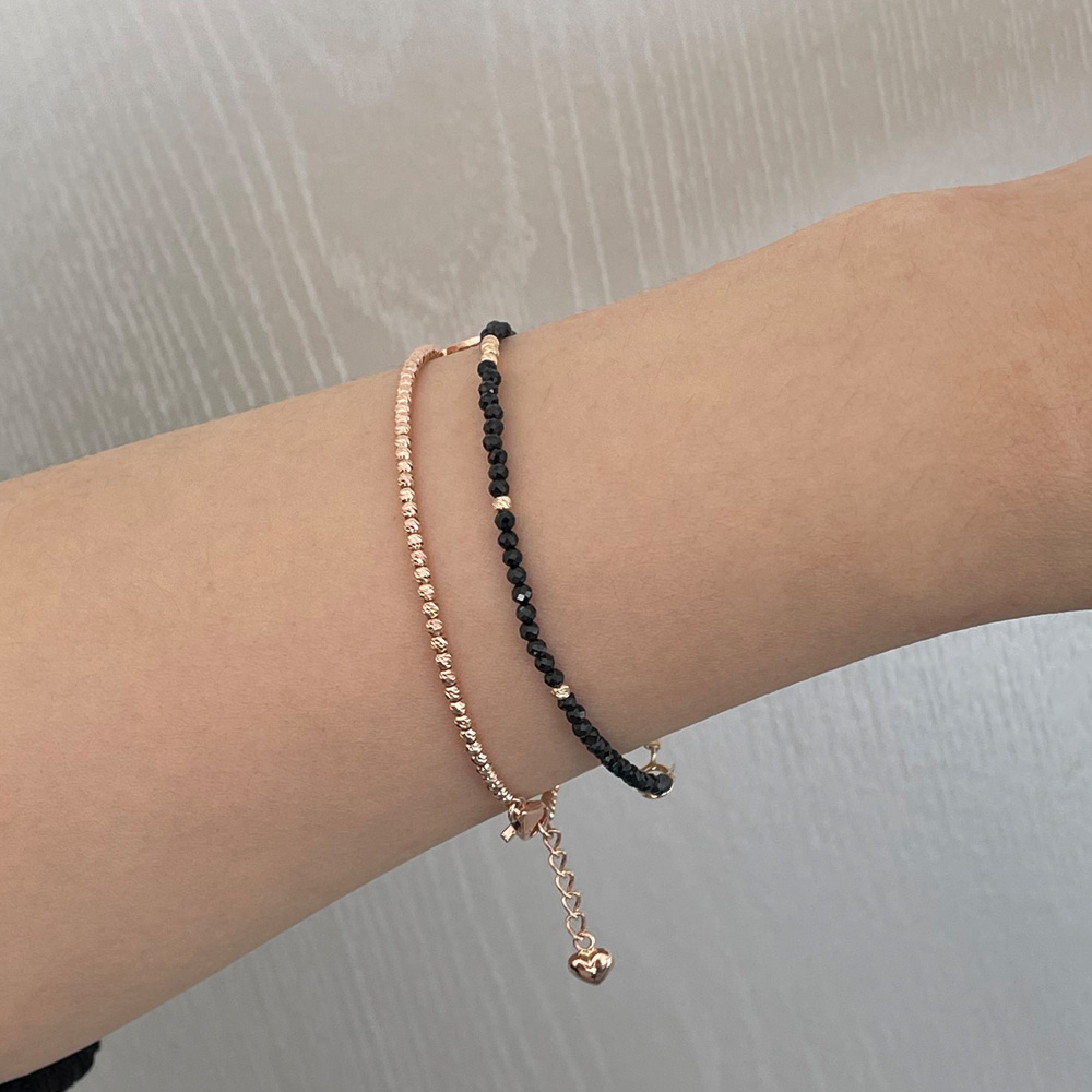14K 2mm 금 볼 천연 블랙 스피넬 원석 팔찌 - 메인 이미지