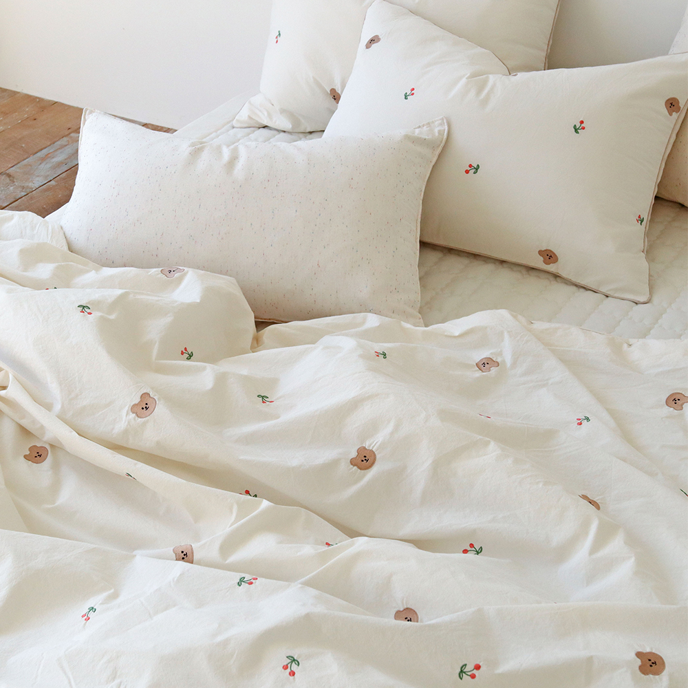 곰돌이 체리 자수 먼지없는 바이오워싱 호텔 고밀도 항균 옥수수솜 사계절 차렵이불 SS