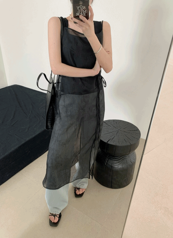 소이드 봄 시스루 레어이드 스퀘어넥 트임 언발 뷔스티에 나시 롱 원피스 (3color)