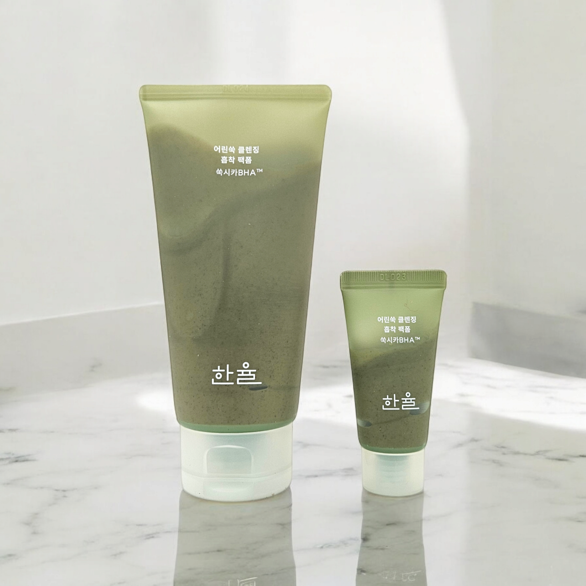한율 쑥떡 팩폼 쑥시카 120ml+15ml - 상품 이미지