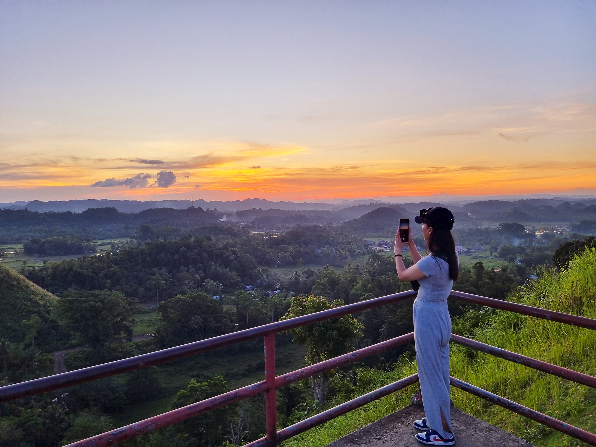 보홀 육상투어 D코스 반딧불 럭셔리 디너 포함 (단독차량, 단독가이드, 초콜릿힐 선셋)