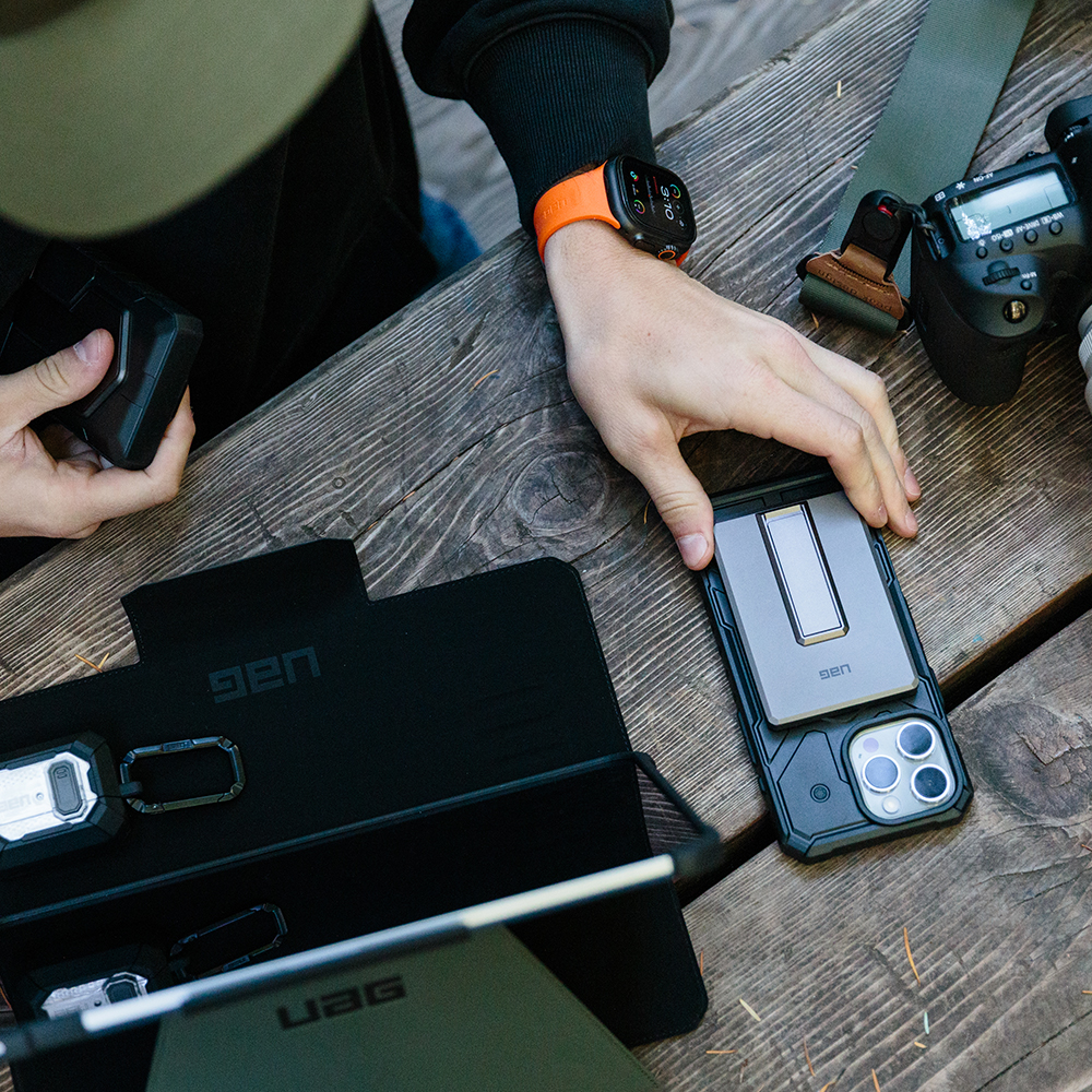 UAG 울트라 슬림 맥세이프 킥스탠드 보조배터리 5000 mAh 이미지 7