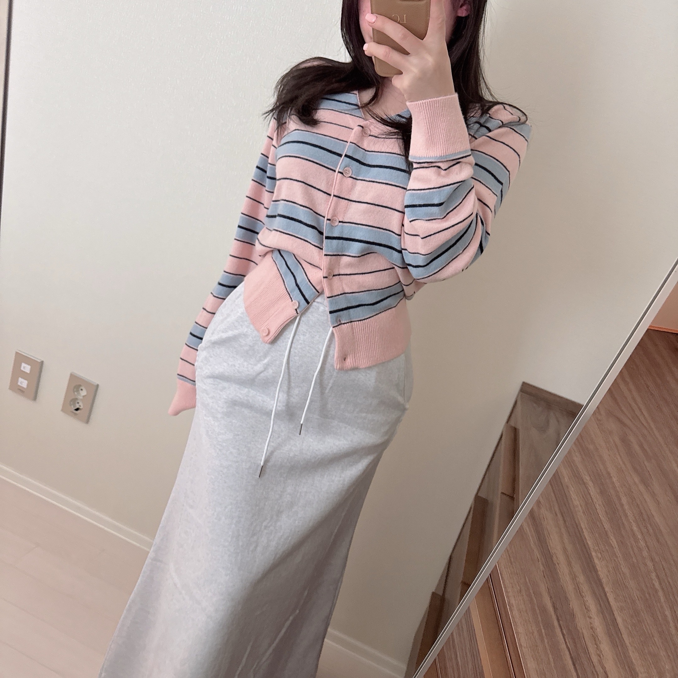 메베르 단가라 스트라이프 브이넥 루즈 니트 가디건 3color 상세 이미지 49
