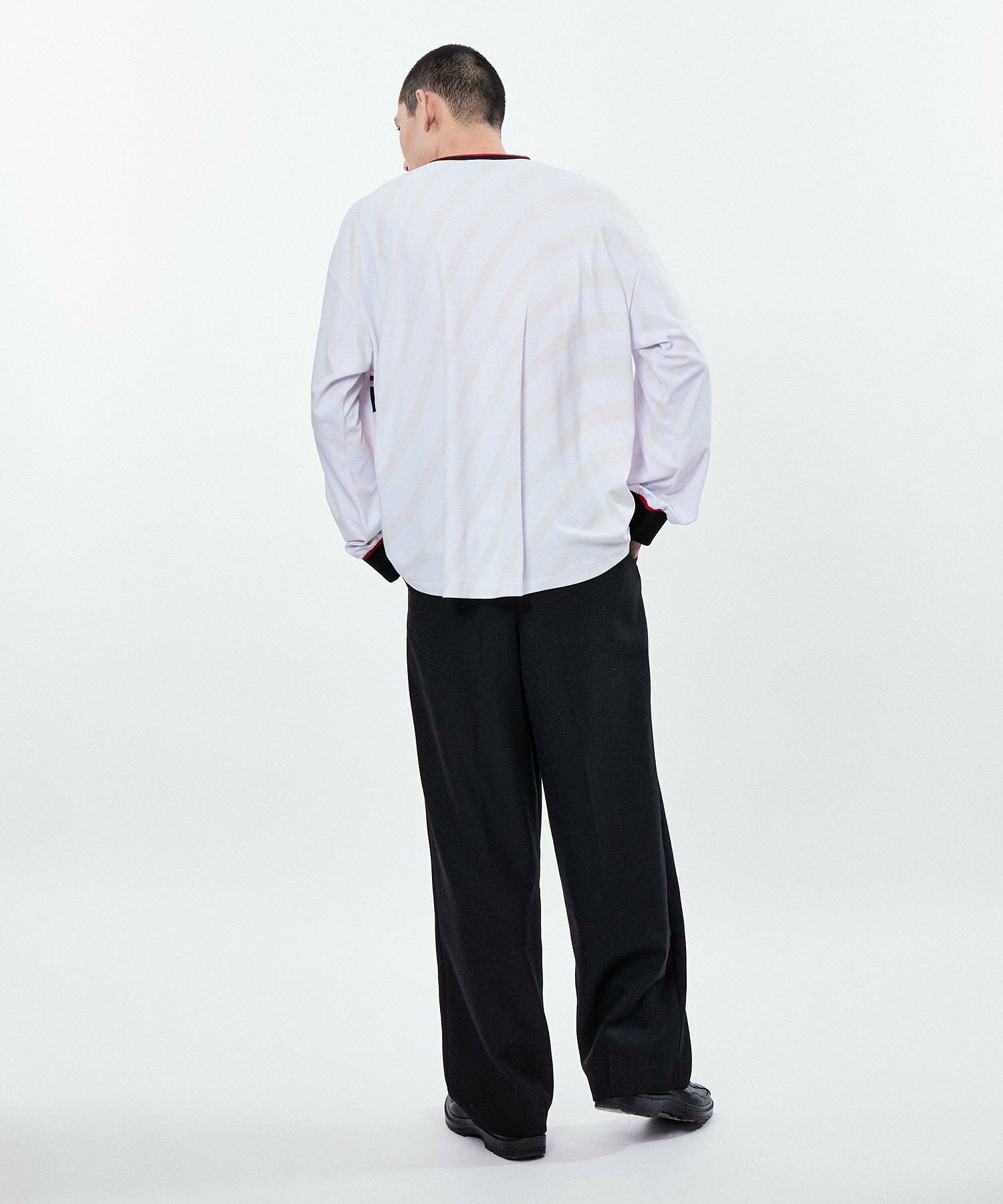 엄브로 UMBRO x 벨퍼 x M 협업 게임 셔츠 25SS 라이트그레이 - 상세 이미지 3