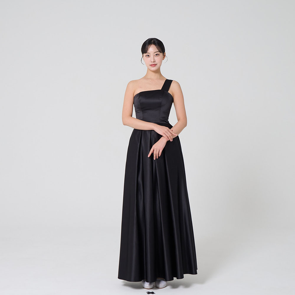 로만 블랙 웨딩드레스 대여 브라이덜샤워 예식2부드레스 셀프웨딩 피로연 제주스냅촬영 - 메인 이미지
