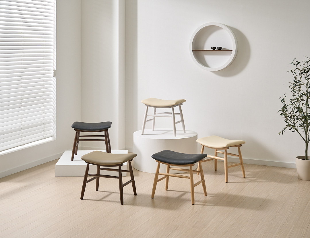 레더스 원목 풋스툴 소파 발받침 화장대 스툴 낮은 현관 가죽 사각 미니 보조 의자 오토만