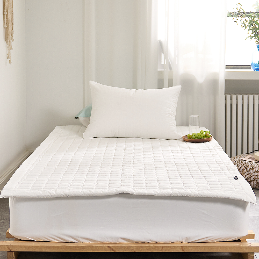 쿠에뜨 무지 호텔식 고밀도 미끄럼방지 논슬립 SS 고정밴드 침대패드
