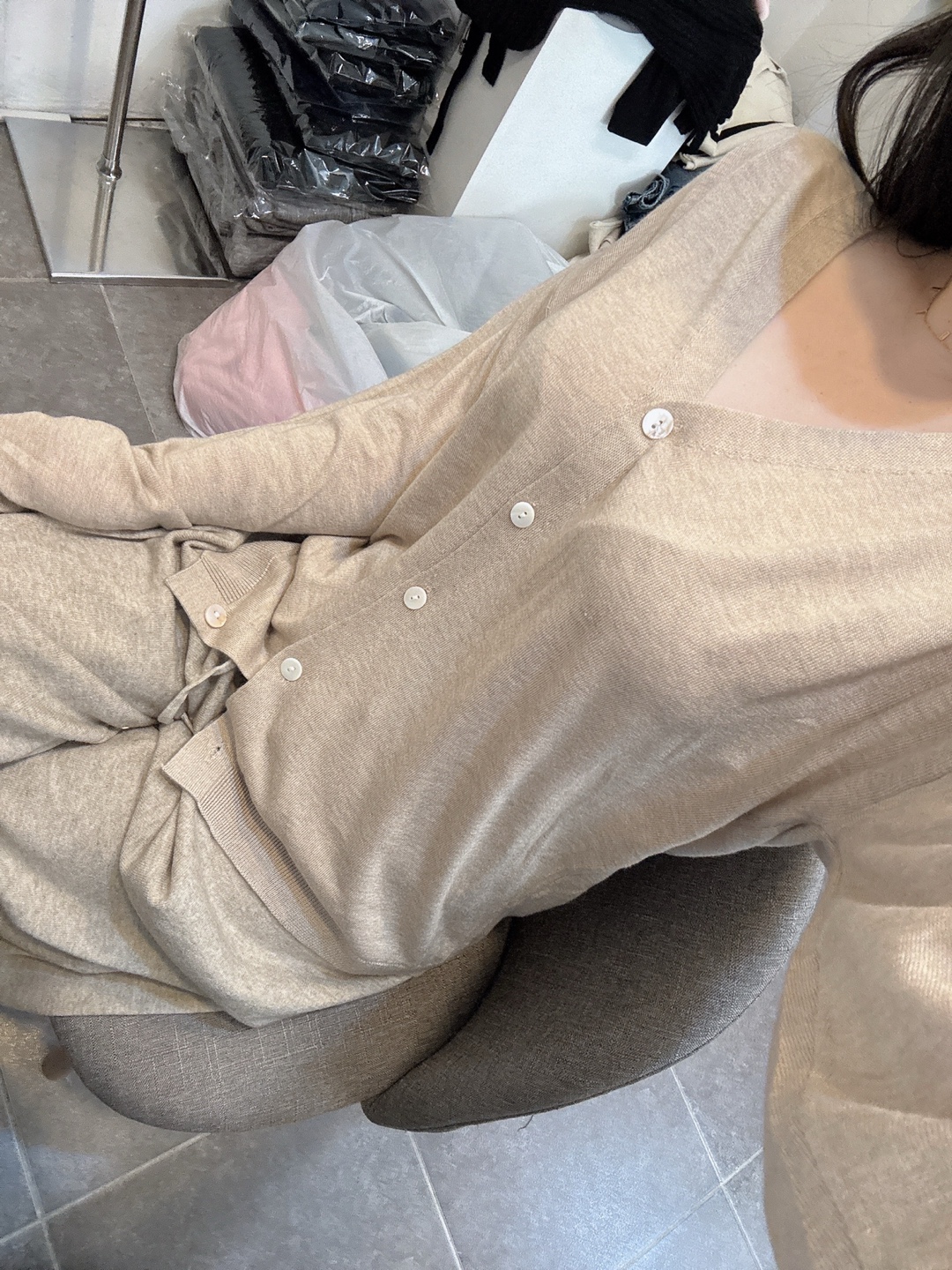 [여름까지쭉/소장꼭] 베이직 루즈 브이넥 니트 가디건 3color 상세 이미지 64