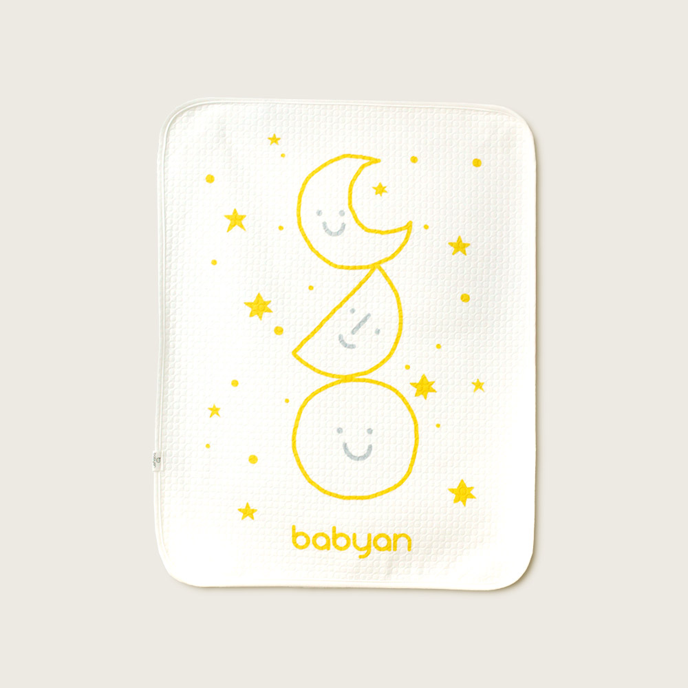 베이비앙 꿈이 휴대용 실리콘 논슬립 방수패드 미니 방수요 (기저귀 교체매트 병행)