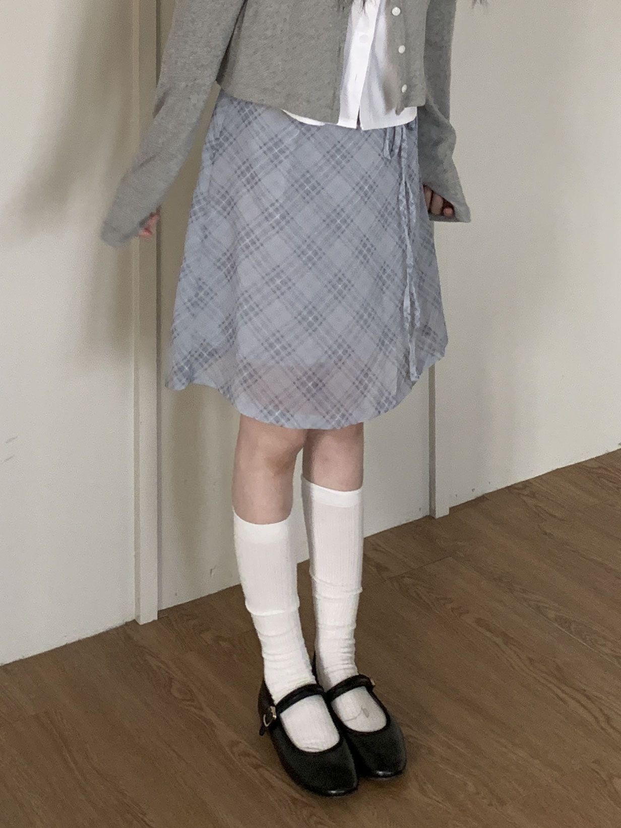 [하체커버♥] 허시 쉬폰 체크 리본 미디 스커트 2color 상세 이미지 11