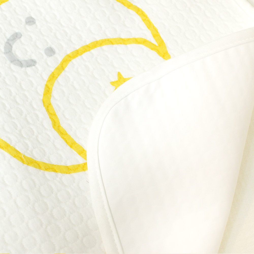 베이비앙 꿈이 휴대용 실리콘 논슬립 방수패드 미니 방수요 (기저귀 교체매트 병행)