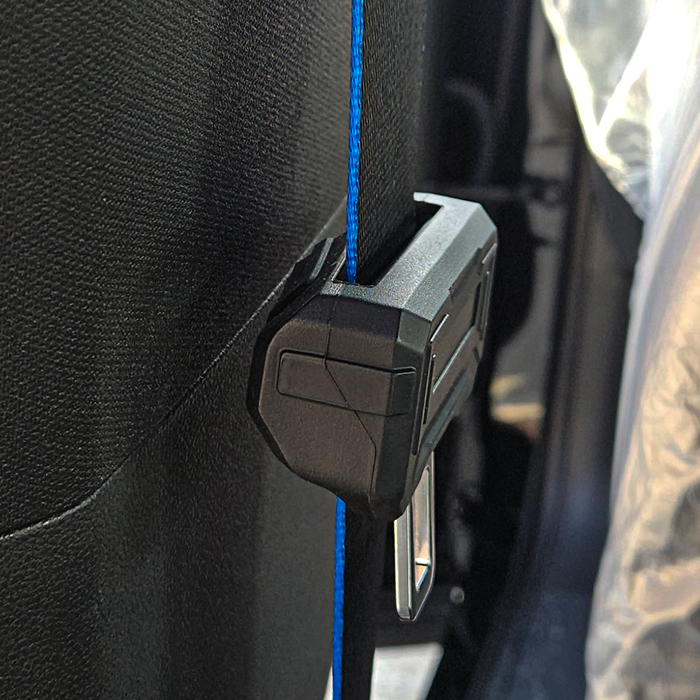 카프트 테슬라 모델Y 주니퍼 안전벨트 클립 커버 기스방지 용품 1P