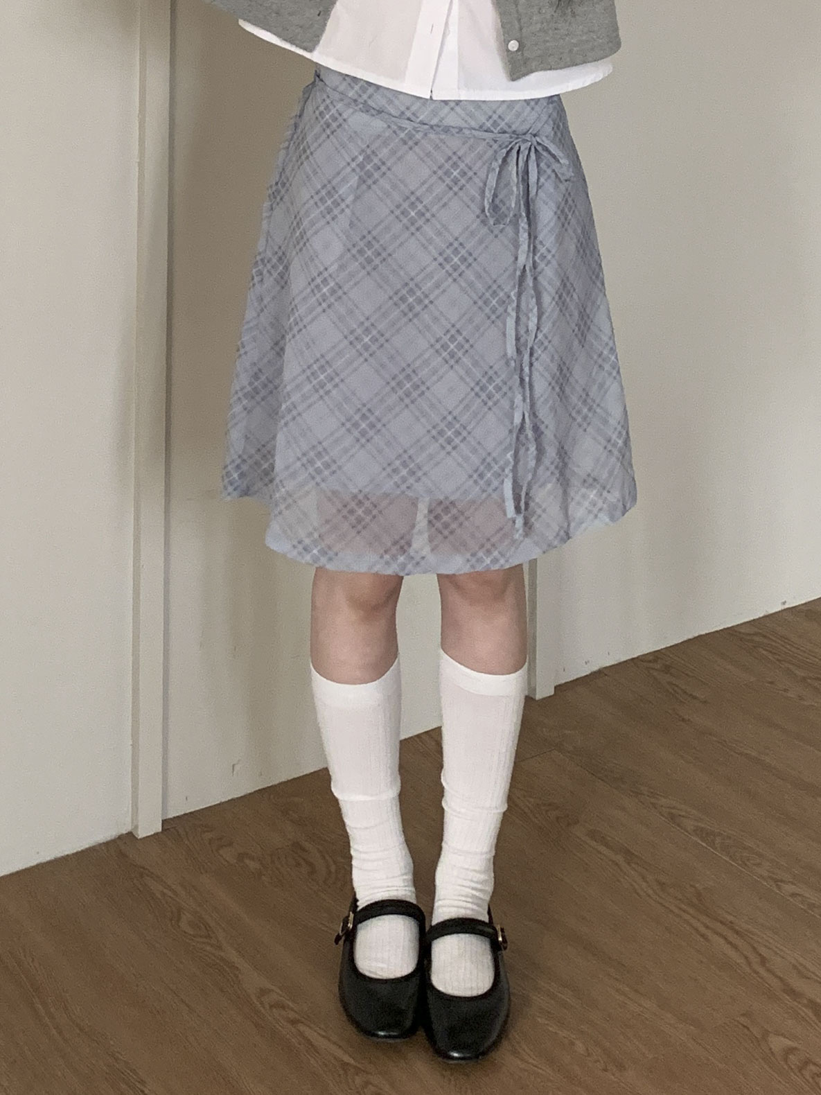 [하체커버♥] 허시 쉬폰 체크 리본 미디 스커트 2color 상세 이미지 4