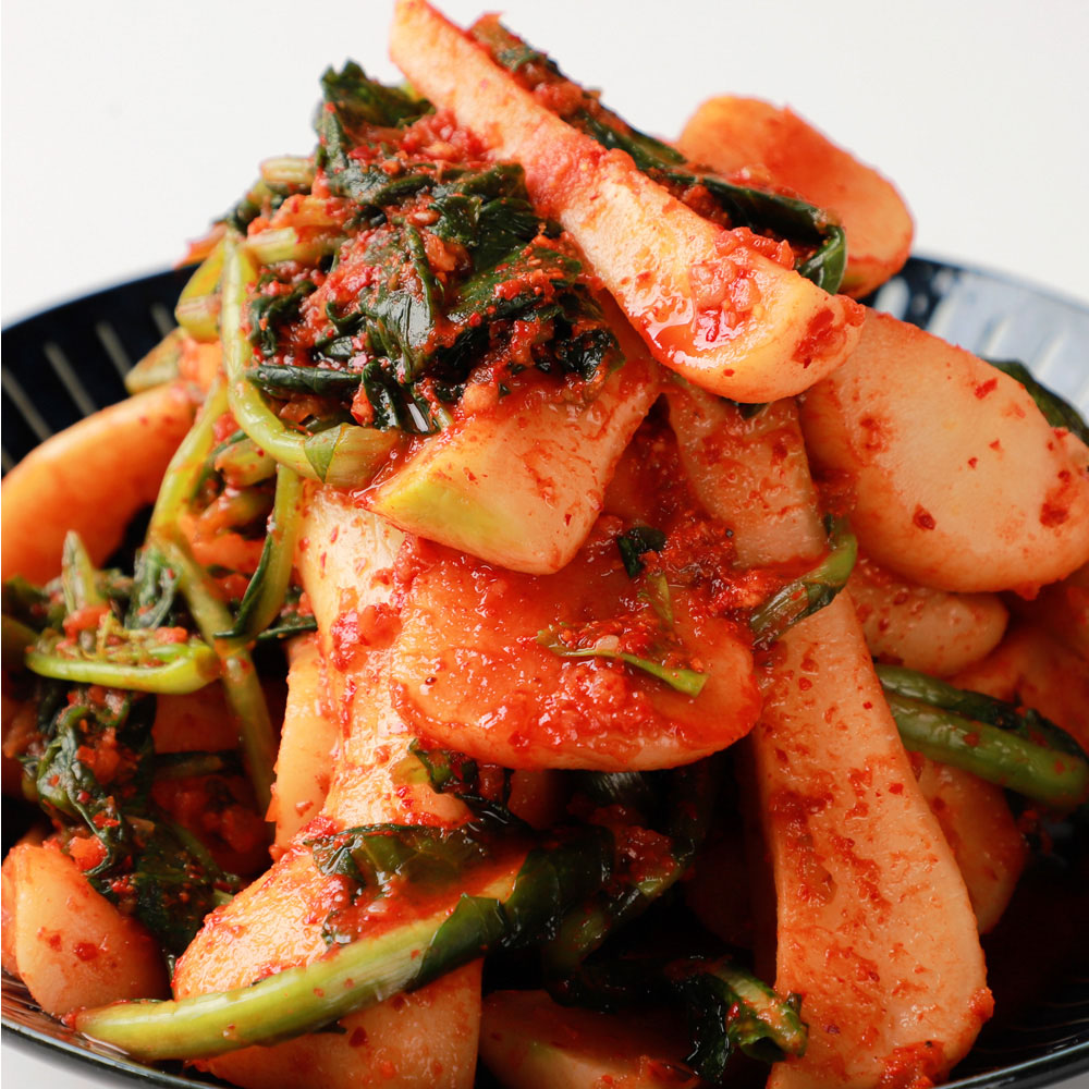 [국내산] 알타리 총각김치 전라도식 무김치 1kg, 1개