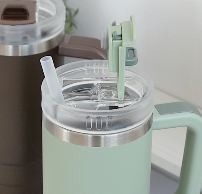 TYESO 타이소 드라이브 캠핑 대용량 손잡이 텀블러 900ml 보온 차량 행사 기념품 - 상세 이미지 3