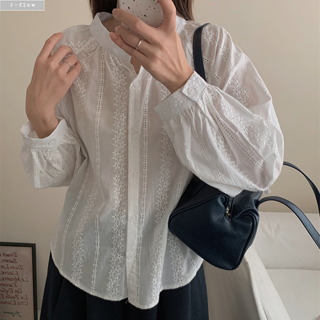 앤리 자수 자가드 루즈핏 코튼 벌룬 블라우스 2col 가을 봄 얇은 긴팔 제이플로우 이미지 8