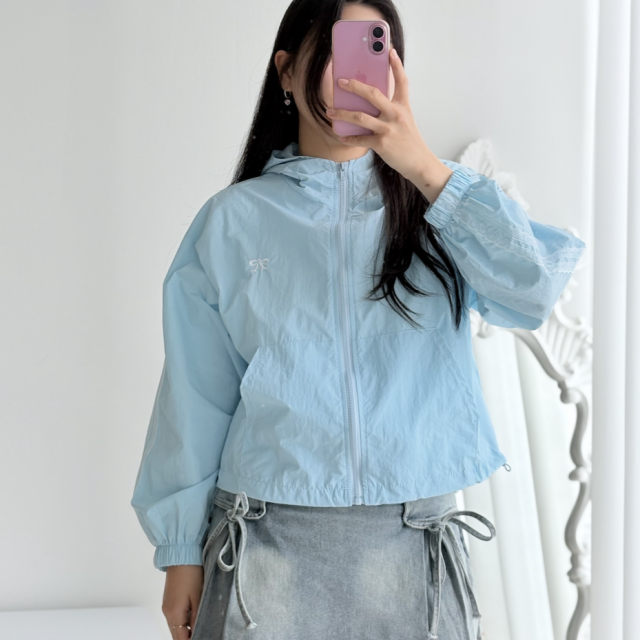 루즈핏 바람막이 후드집업 레이스 리본자수 숏자켓 - 상세 이미지 3