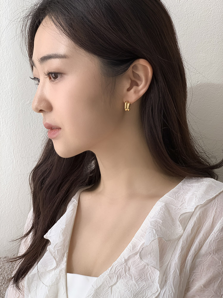 셀프러브 14k 웨이브 후프 이어링 - 925실버 두줄 볼드 비정형 스터드 은링귀걸이 - 상세 이미지 3