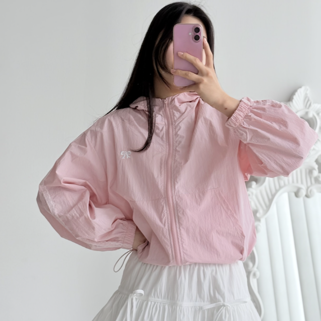 루즈핏 바람막이 후드집업 레이스 리본자수 숏자켓 - 상세 이미지 2
