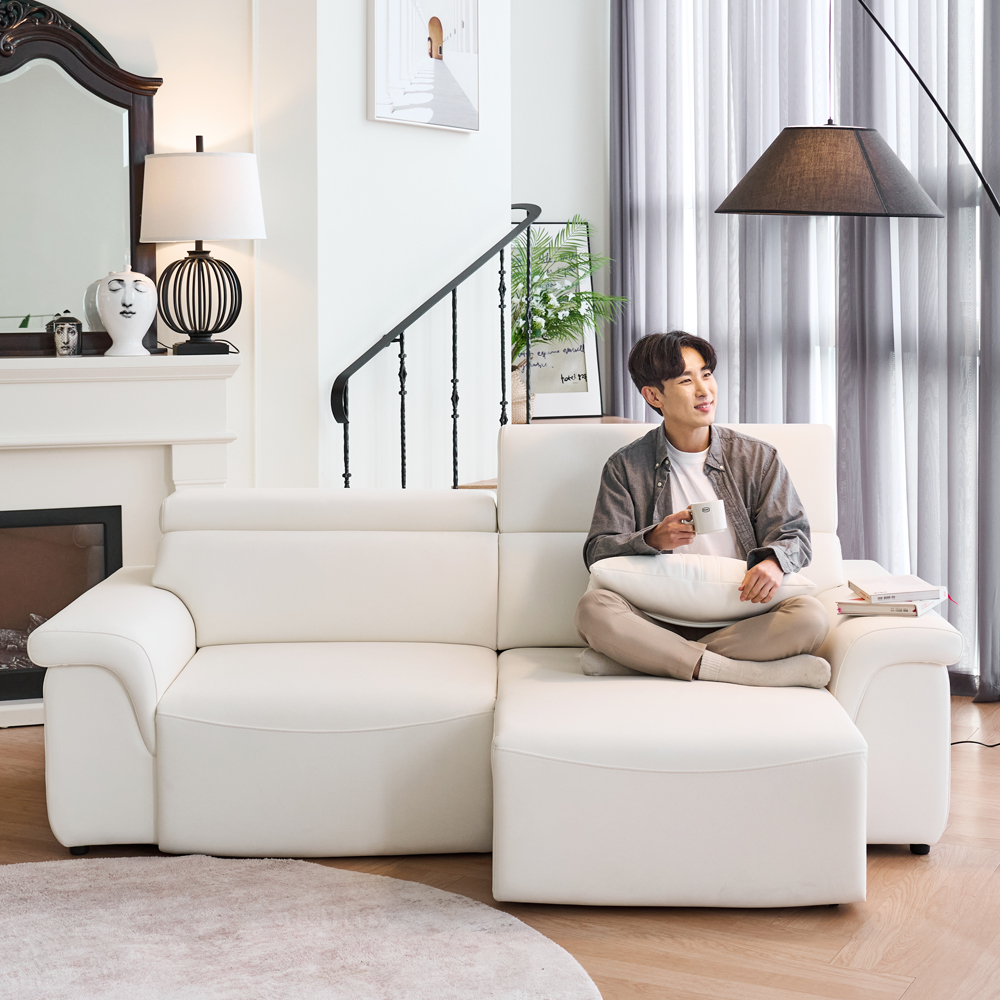 폴로까사 로한 비건 레더 슬라이딩 모션 무빙 리클라이너 3인 가죽 소파