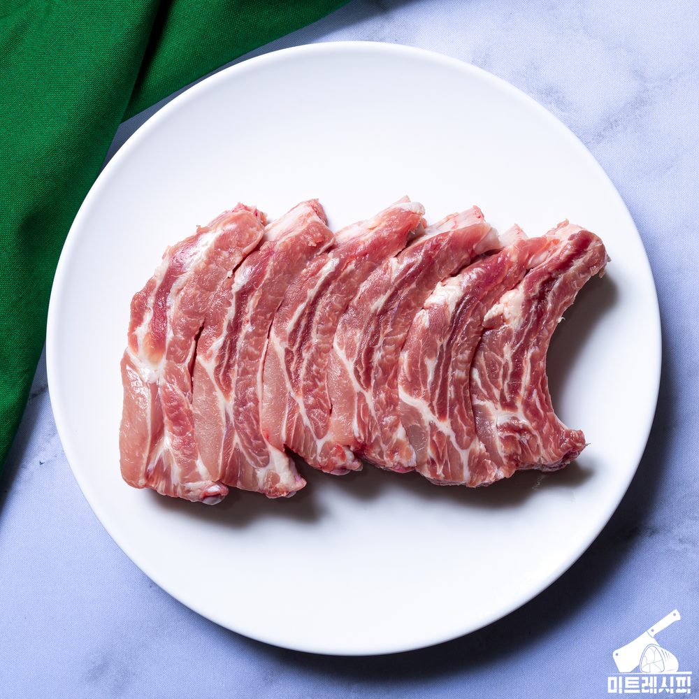 1등급 이상 숙성 한돈 등갈비 1kg 냉장 백립 로인립 암퇘지 쪽갈비 캠핑고기 갈비찜 - 상세 이미지 2