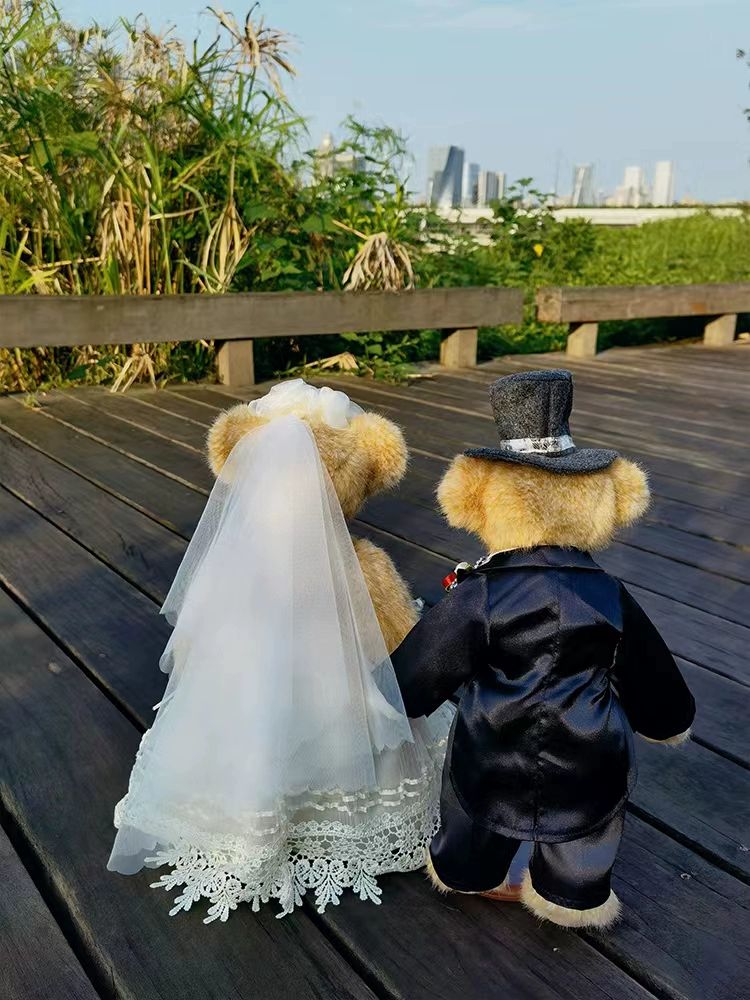 커플 웨딩 곰인형 웨딩곰 인형 미니어처 기념일 신혼부부 소품 간편 포장 거치대 포함 남성용 안경 - 상세 이미지 5
