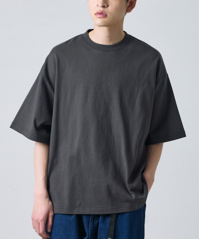 차콜그레이 이미지 3