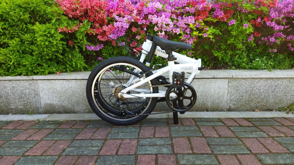 티티카카 스트림 D7 주행 모습