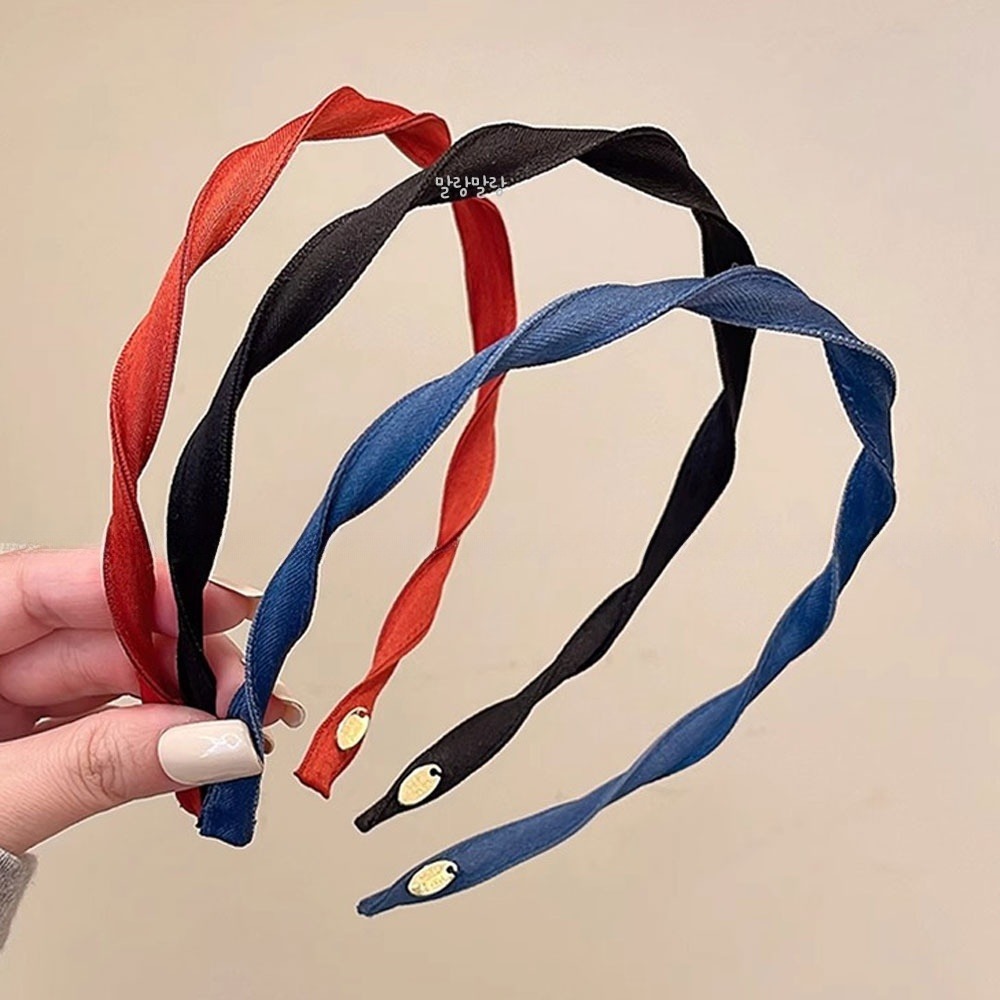 골드 포인트 꼬임 얇은 헤어밴드 심플 귀안아픈머리띠