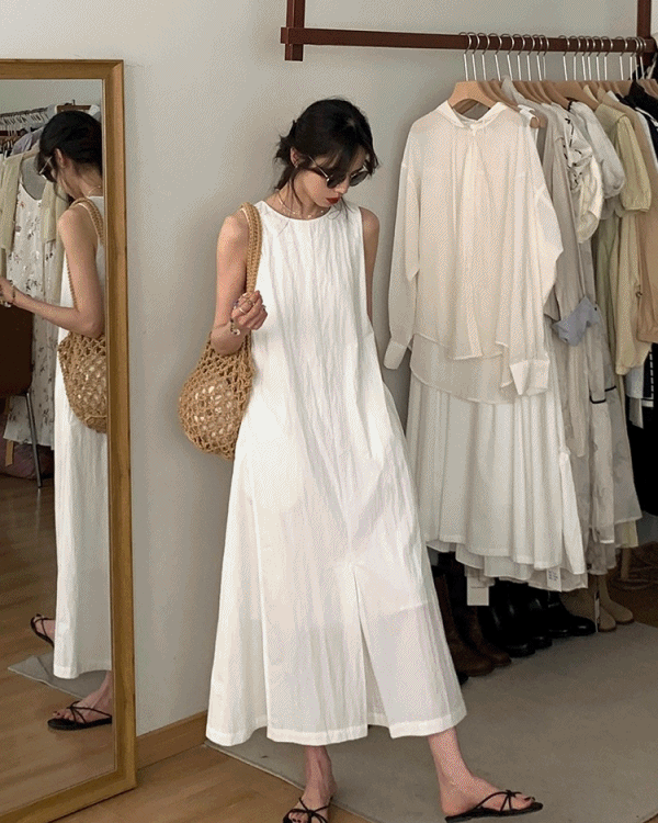 마들렌 라운드넥 나시 민소매 바스락 플레어 롱 원피스 / 하객룩,레이어드원피스,휴양지원피스,롱원피스,나시원피스