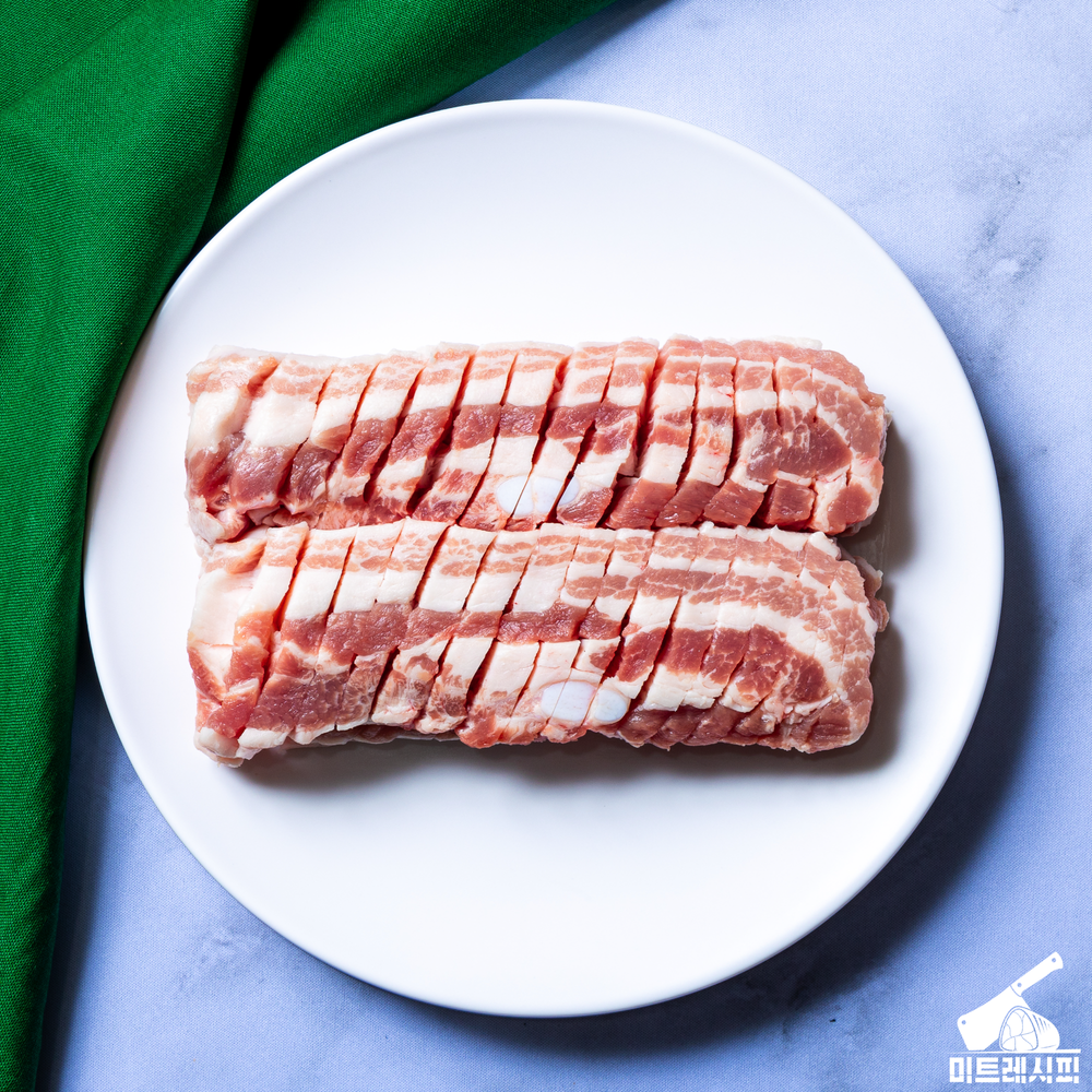 1등급 이상 숙성 한돈 암퇘지 삼겹살 500g 웻에이징 벌집 캠핑 꽃삼겹 수육용 통삼겹살