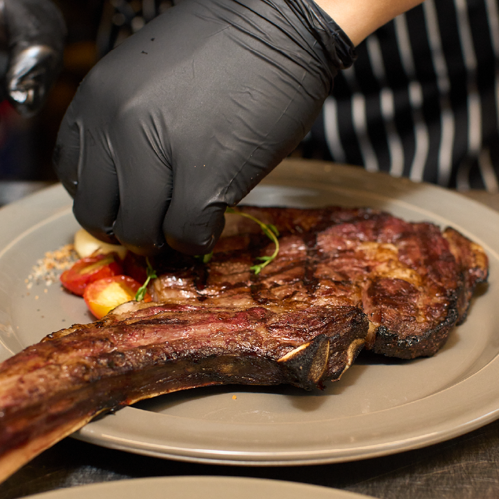 드라이에이징 블랙앵거스 토마호크 5cm내외 스테이크 미국산 숙성육 패러미트 1000g