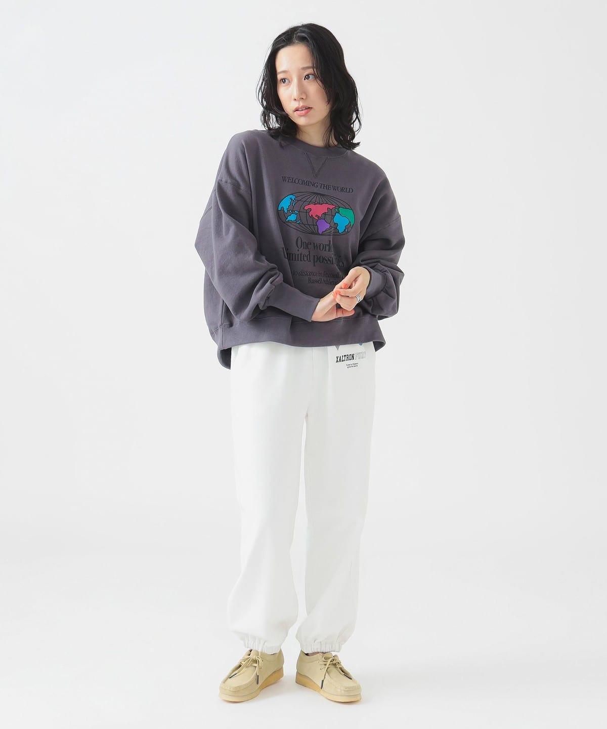 차콜그레이 이미지 4