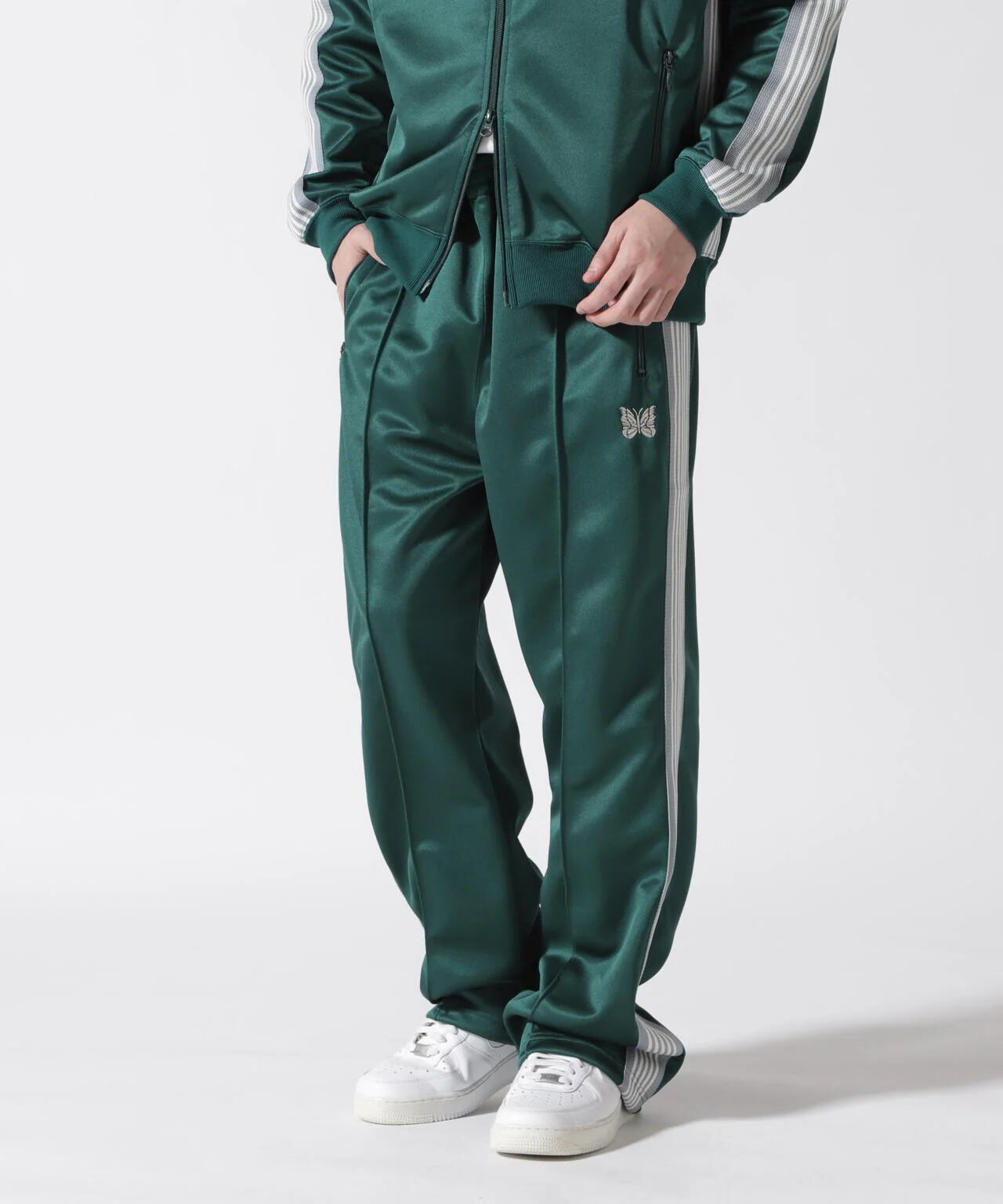 니들스 X B 2nd EXCLUSIVE 트랙 팬츠 24AW 7855910207 - 메인 이미지