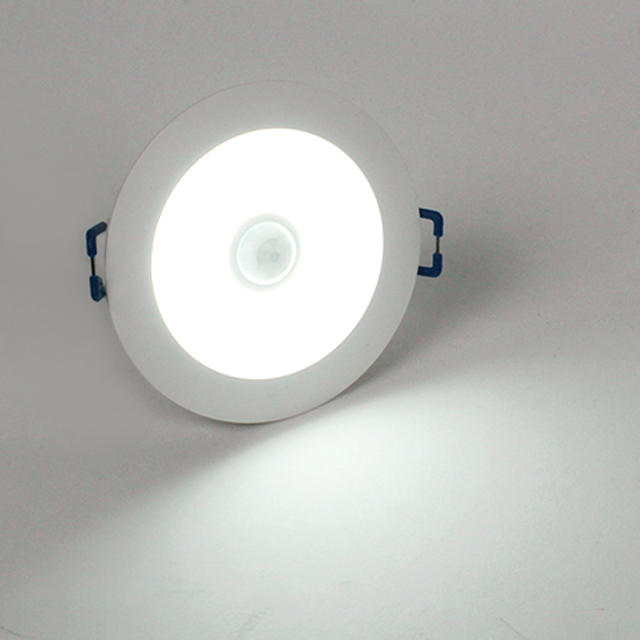 더쎈 LED 매입 센서등 에코 7.5cm(3인치) 5W 센서등 플리커프리 현관 복도 매립등 - 상세 이미지 5