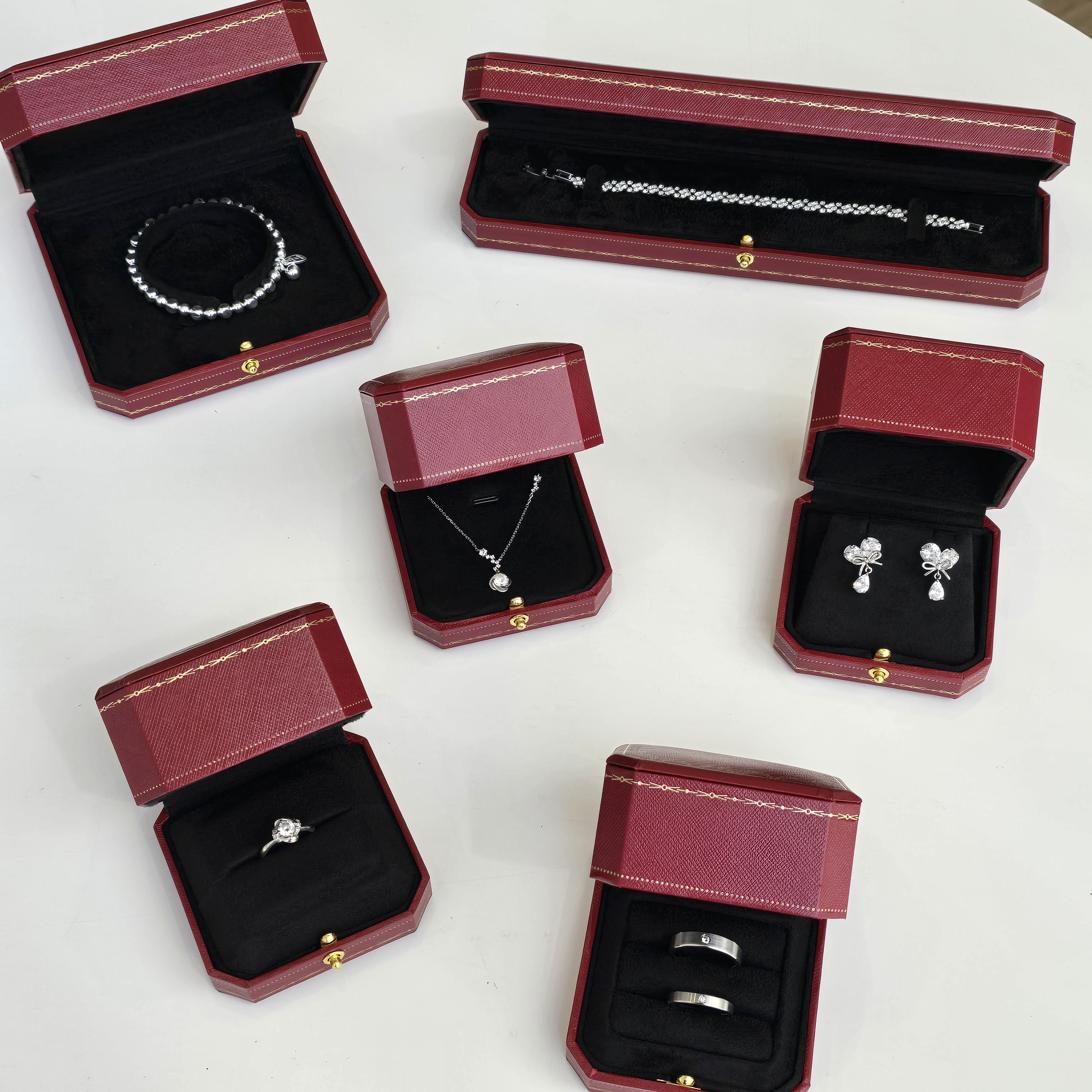 로맨틱레드 고백 케이스 박스 세트 돌반지 귀걸이 목걸이 반지 선물