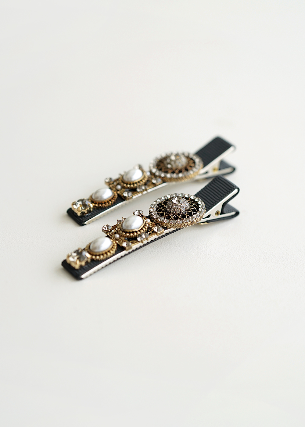 루드 클래식 크리스탈 헤어집게핀 L25SSAC29