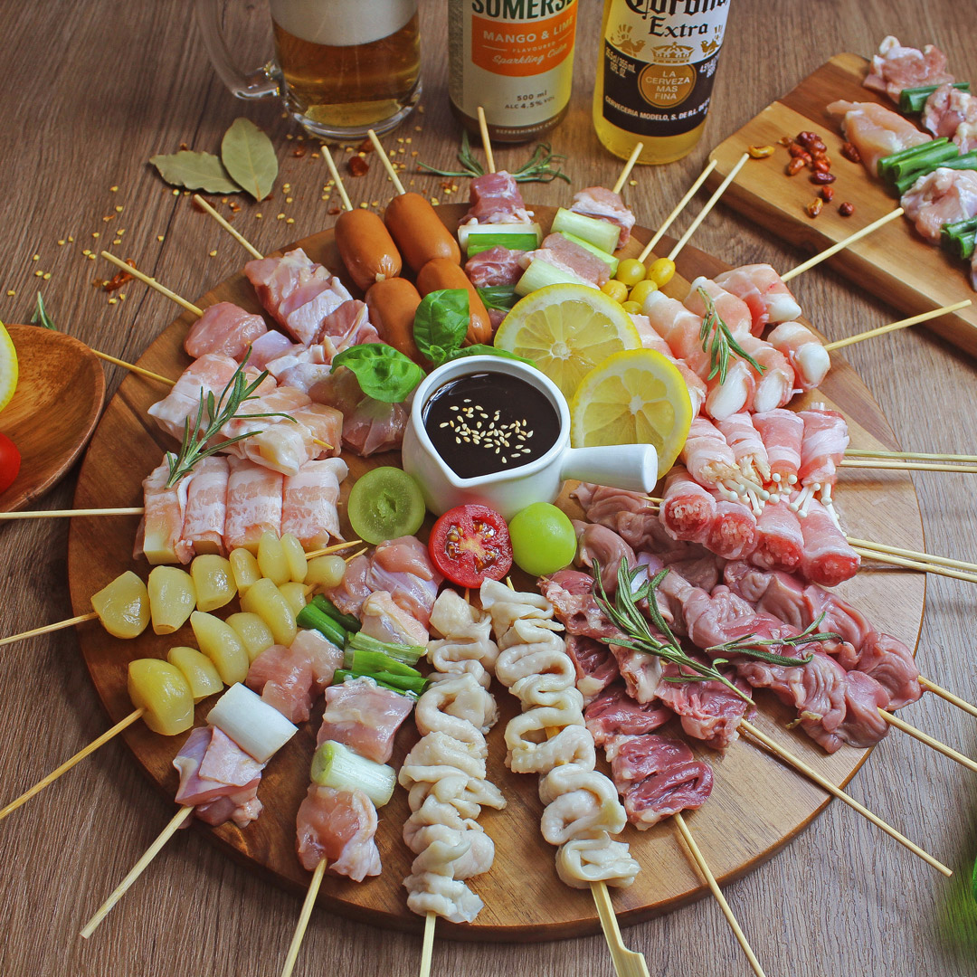 캠핑 닭꼬치 모듬꼬치 800g (24꼬치) 염통 닭껍질 순살 파닭 은행 마늘