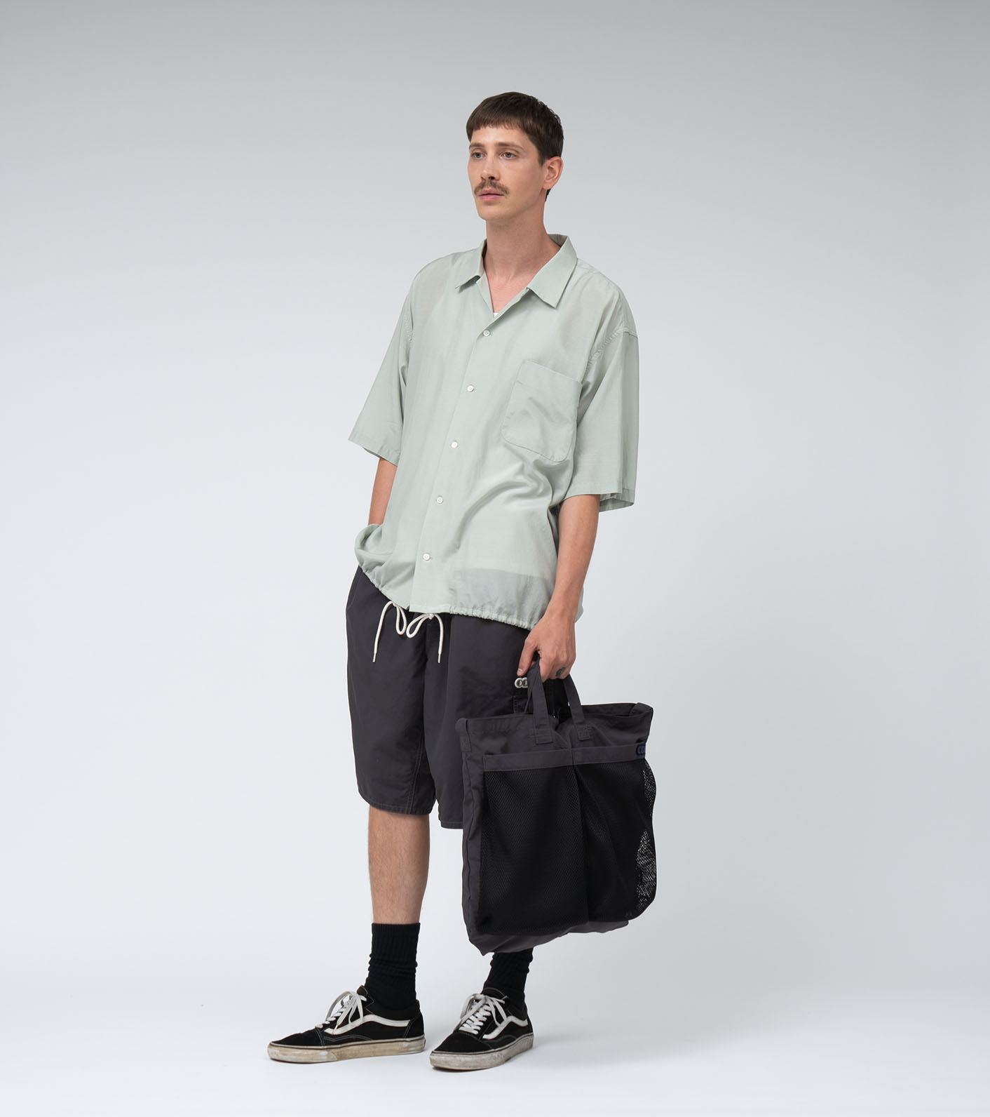 차콜그레이 다섯 번째 이미지