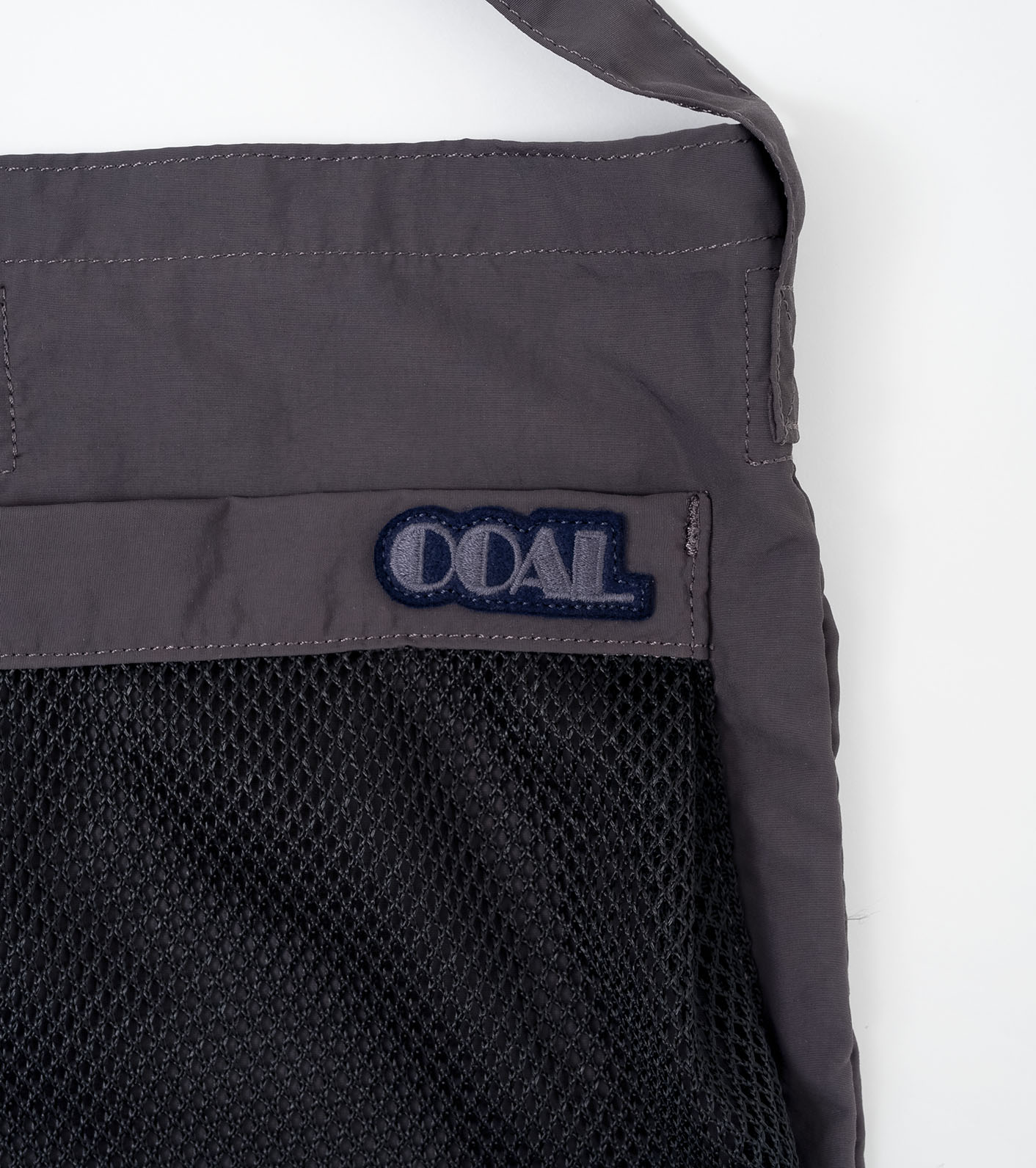 차콜그레이 네 번째 이미지