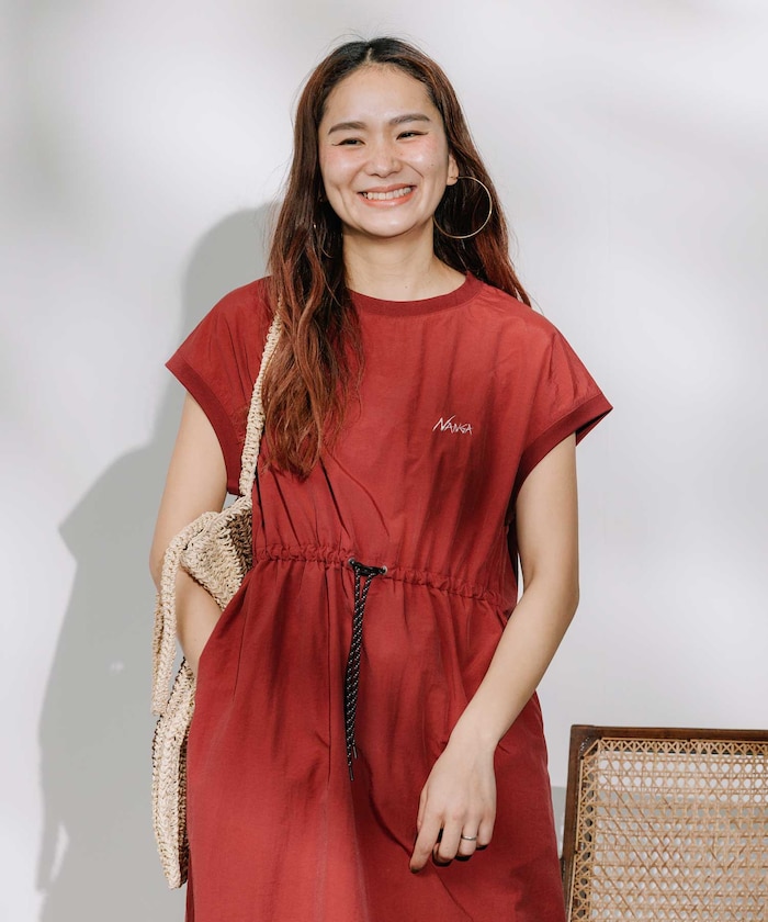 버건디 이미지 1