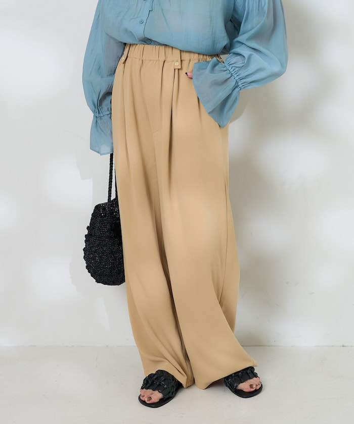 베이지 팬츠 - 이미지3