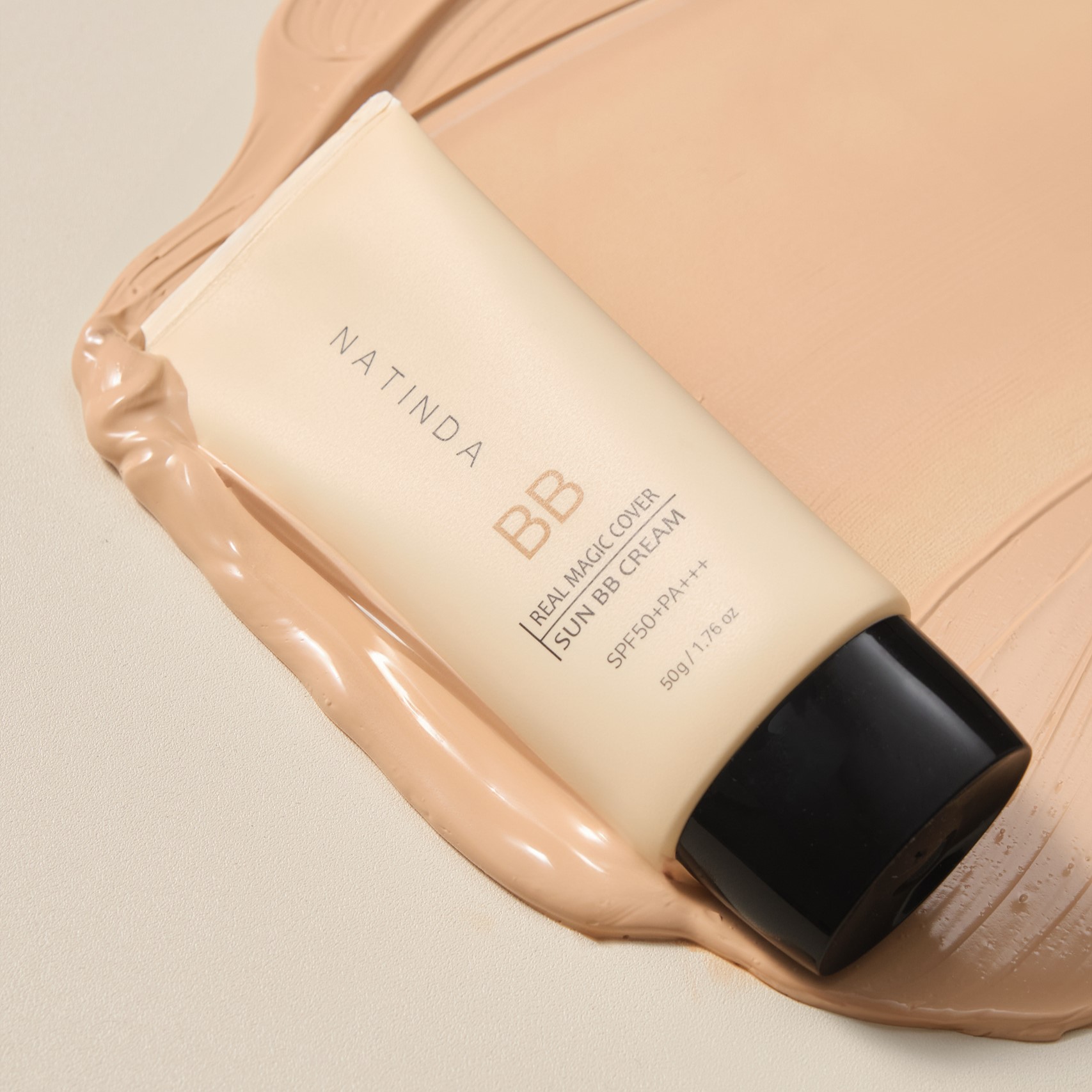 톤업 BB크림 리얼 매직 커버 선 비비크림 50g SPF50+ 자외선 차단 잡티커버 이미지 8