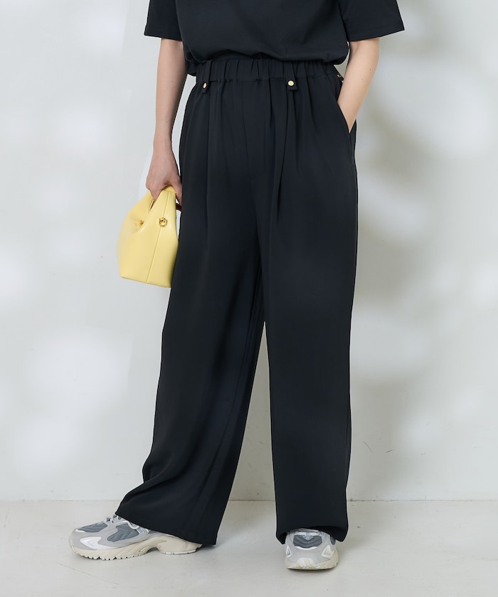 블랙 팬츠 - 이미지3