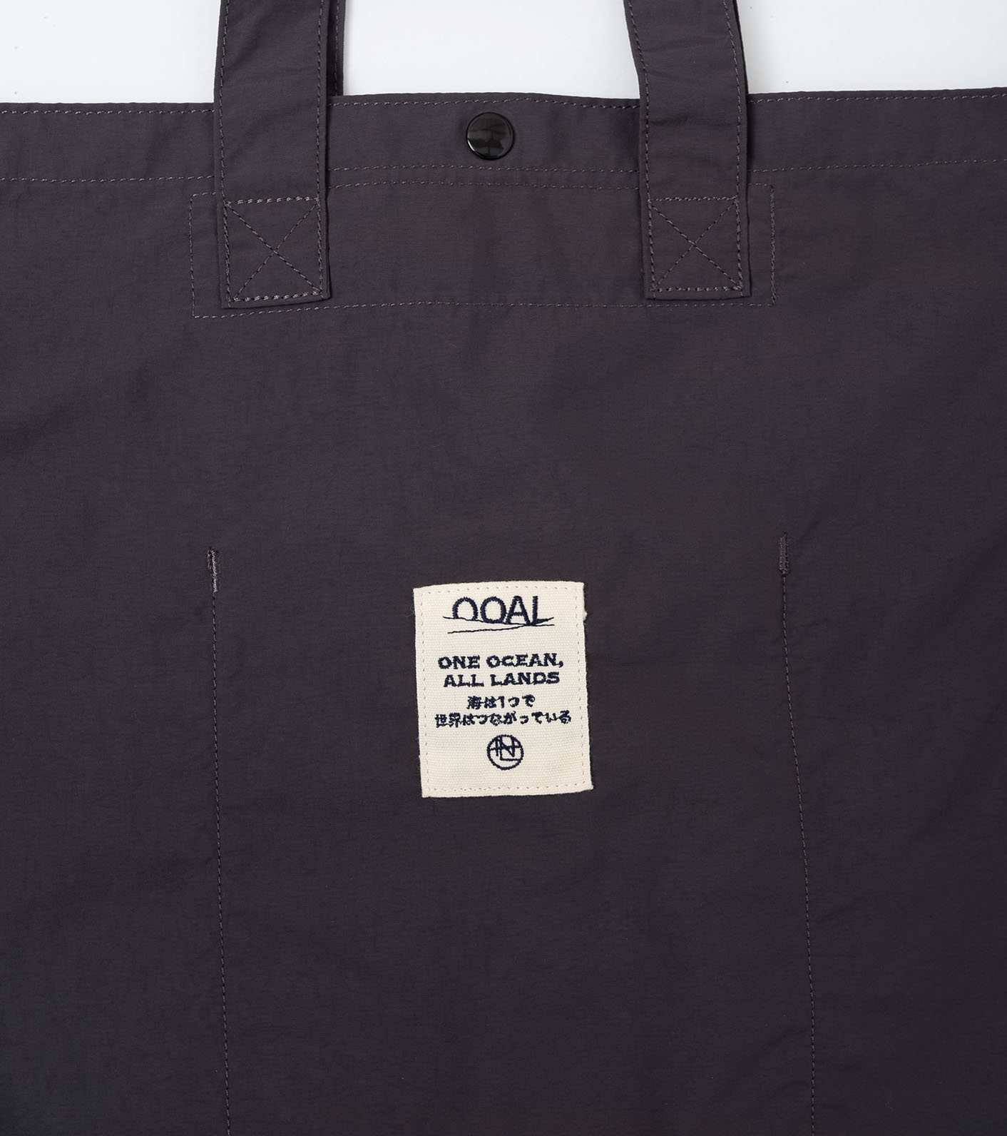 차콜그레이 세 번째 이미지