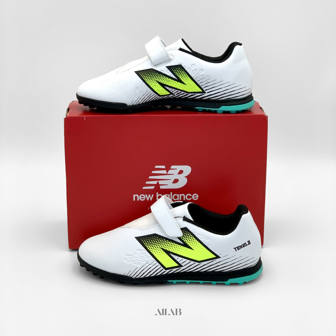 [오늘출발] 뉴발란스 키즈 풋살화 주니어 끈없는 벨크로 찍찍이 축구 신발 화이트볼트, 210