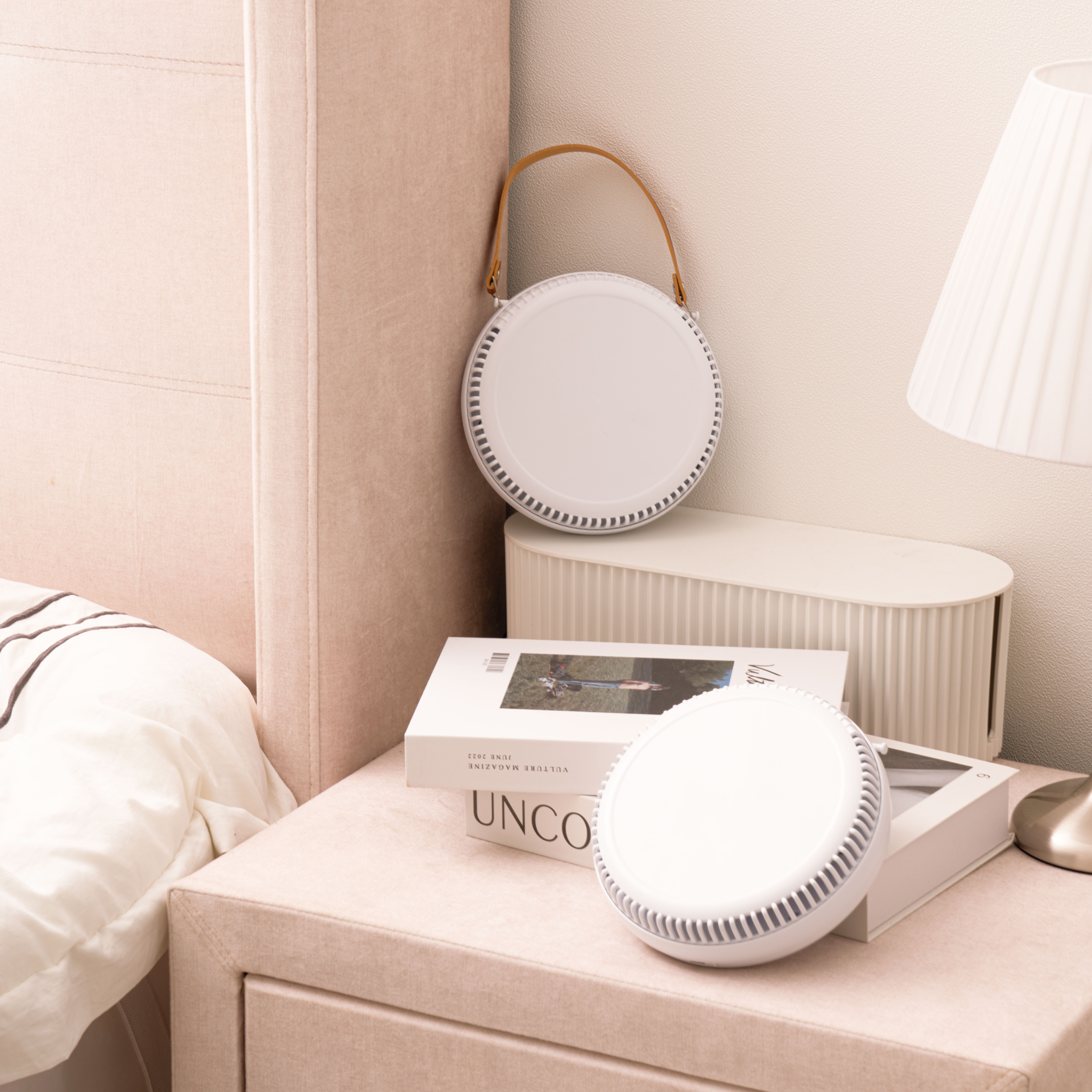 스카이원 미니 살균 제습기 옷장 UV램프 충전식 저소음 유해균 제거