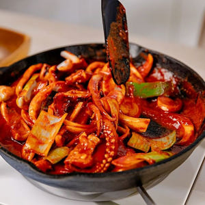 형닭마켓 매운 오징어볶음 감칠맛이 일품인 불오징어 팔당 450g 맛있게 먹은 솔직 후기 - 상품 이미지 4